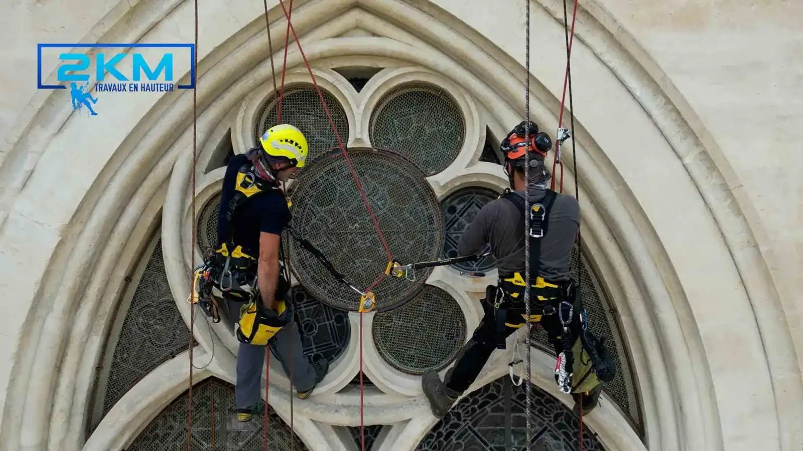 Protection des Vitraux de la Cathedrale de Montpellier - Photo 2