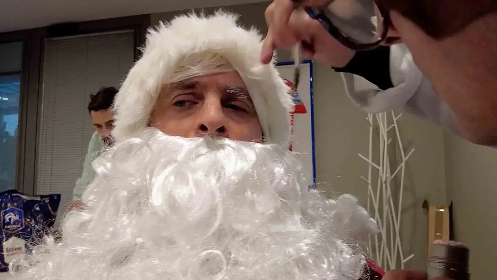 Animation Pere Noel au Polygone de Beziers - Photo 1