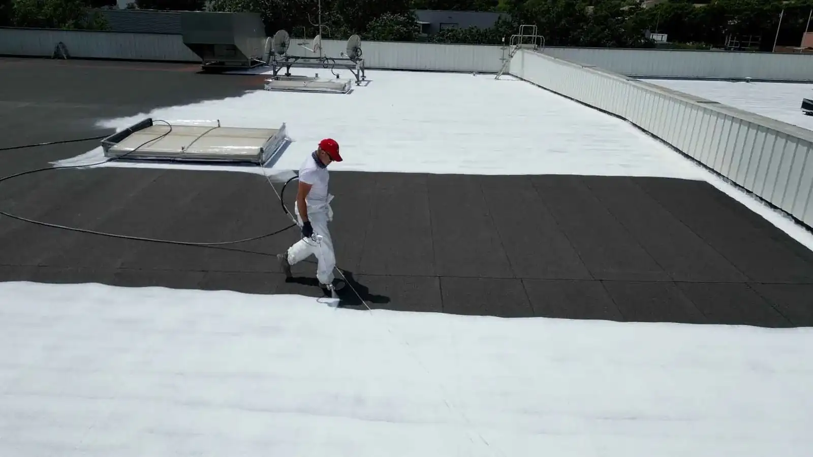 Peinture rafraîchissante Cool Roof