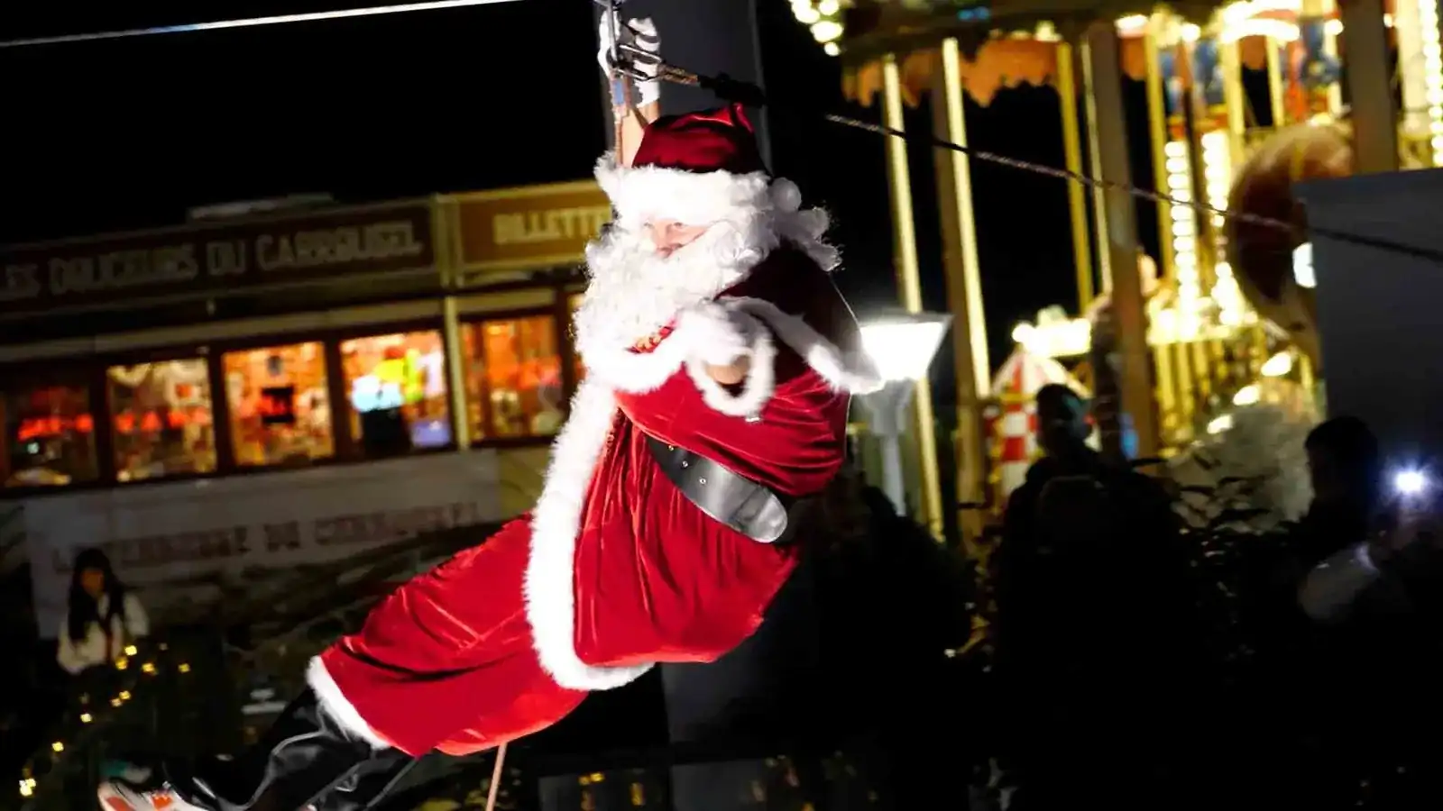 Animation Père Noël en hauteur à Béziers